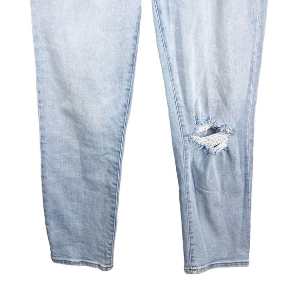 MADEWELL Light-wash Mid-Rise Classic Straight Leg Jeans | distressed - Picture 7 of 10